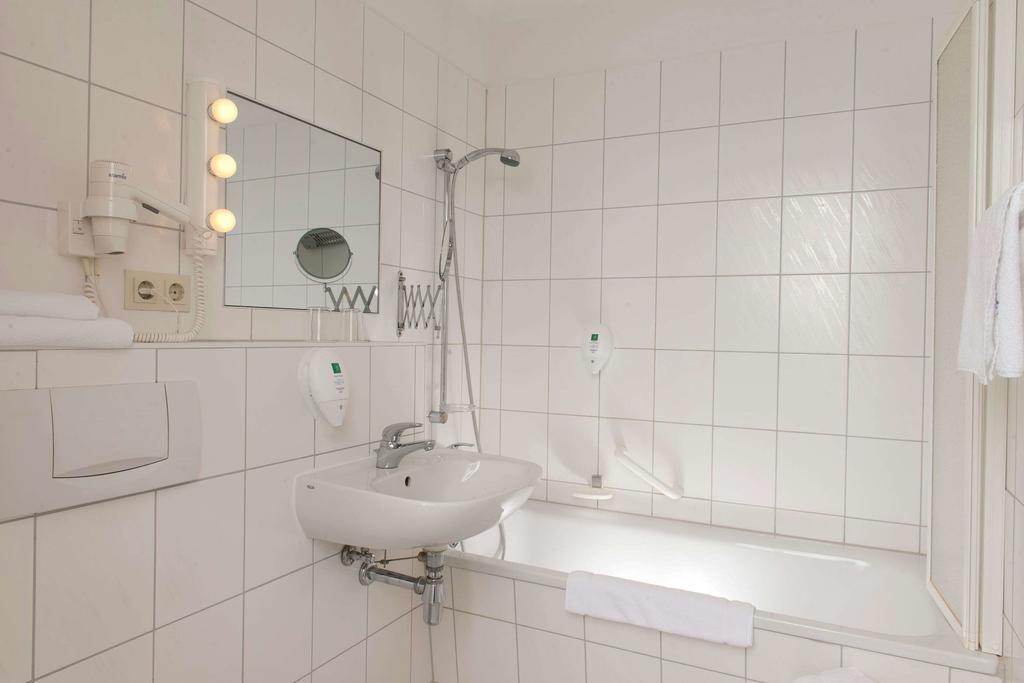 Days Inn Leipzig City Centre Bilik gambar